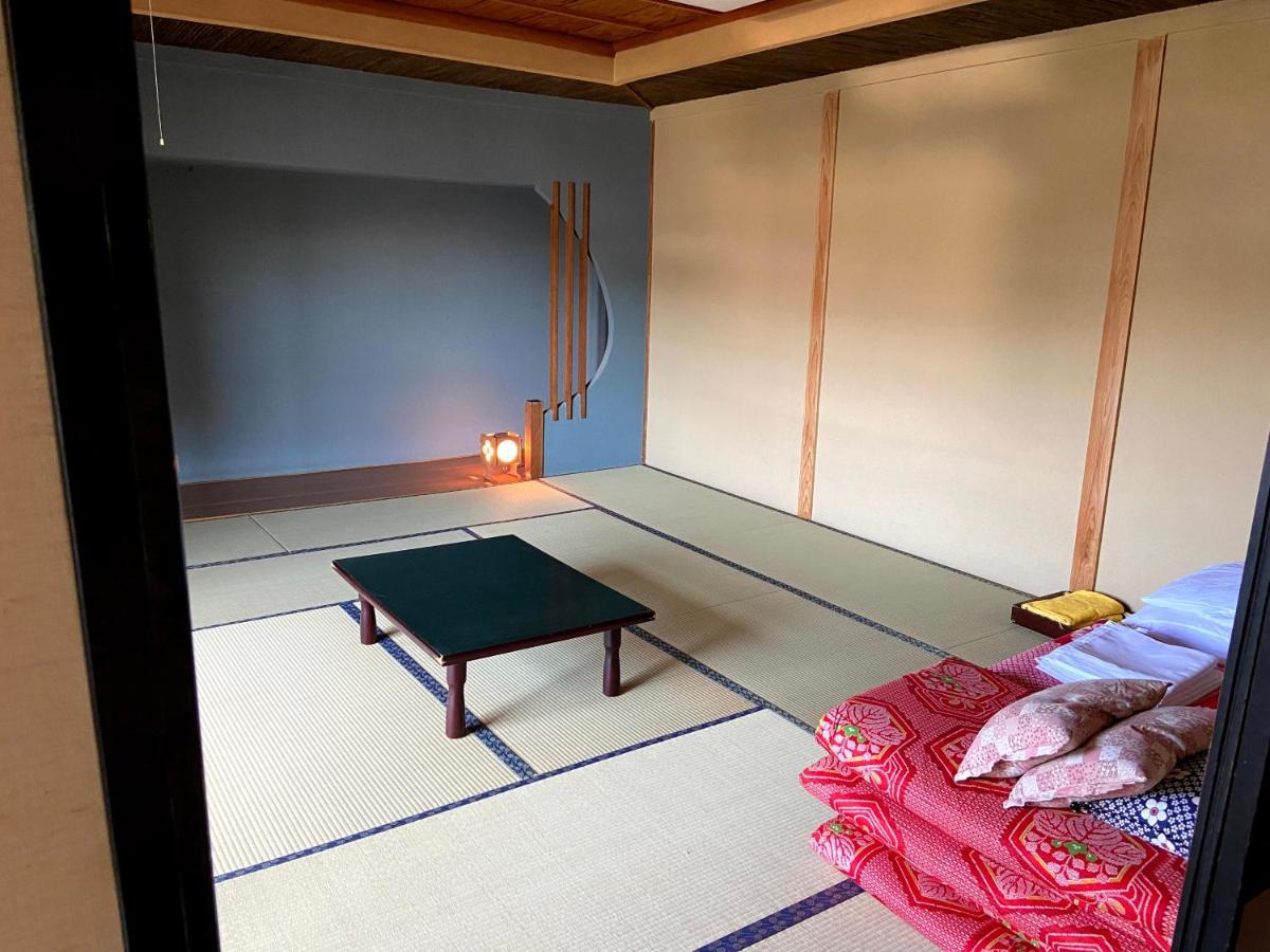 ゲストハウス　華屋 Sado Esterno foto